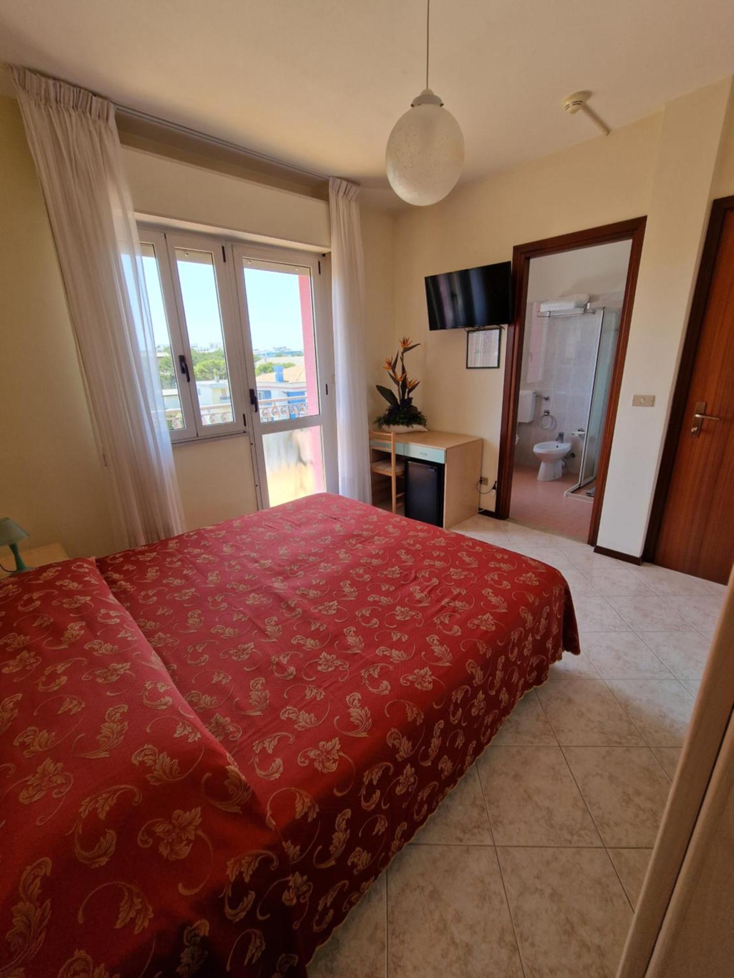 Hotel Di Giovanni Bibione Oda fotoğraf