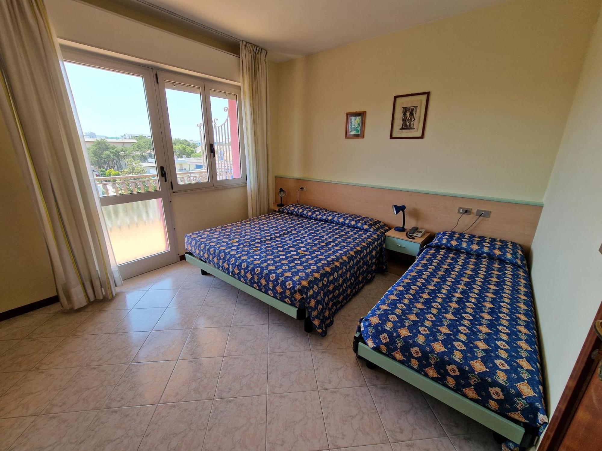 Hotel Di Giovanni Bibione Oda fotoğraf