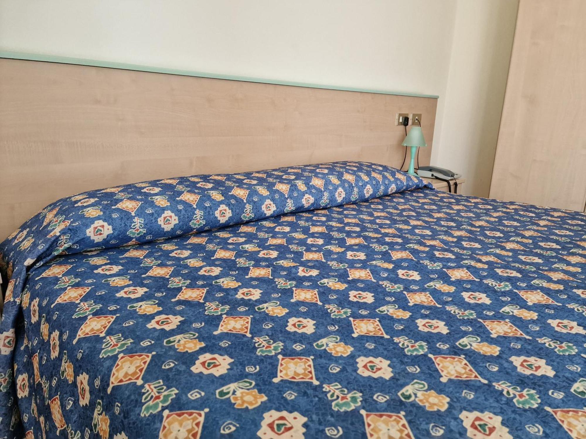 Hotel Di Giovanni Bibione Oda fotoğraf