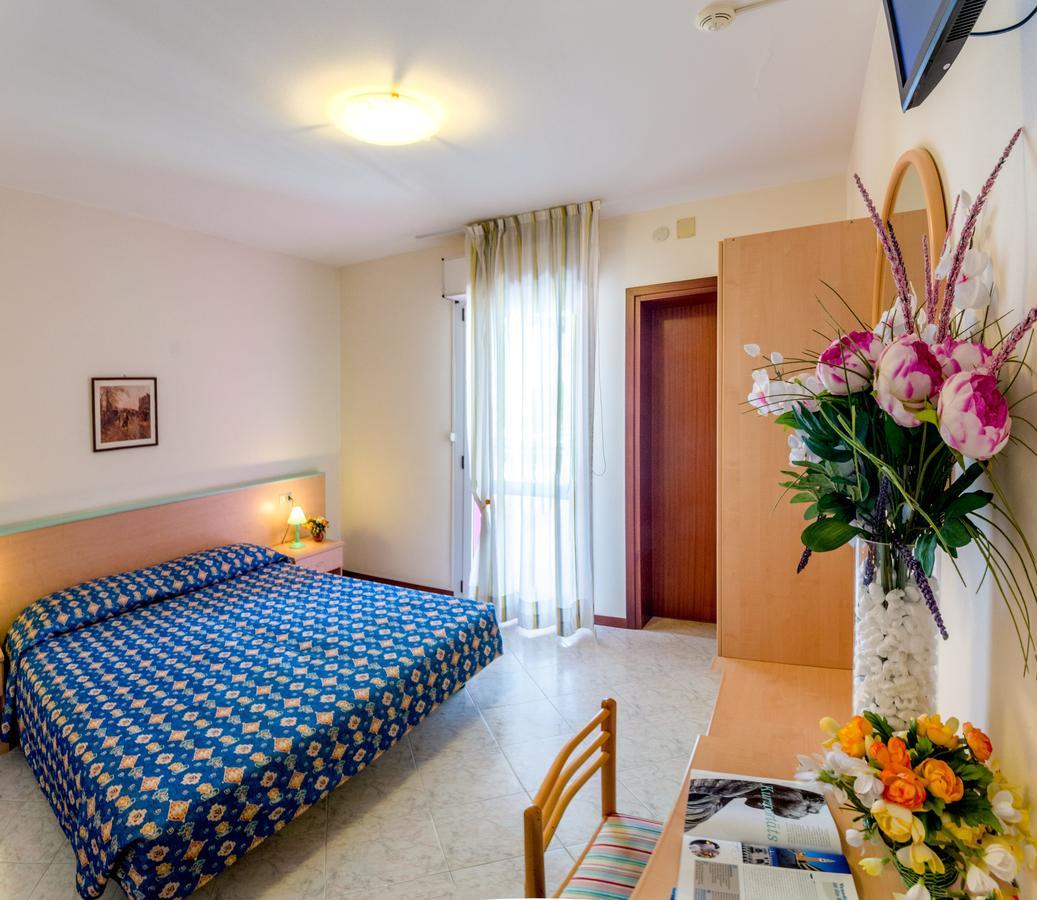 Hotel Di Giovanni Bibione Dış mekan fotoğraf