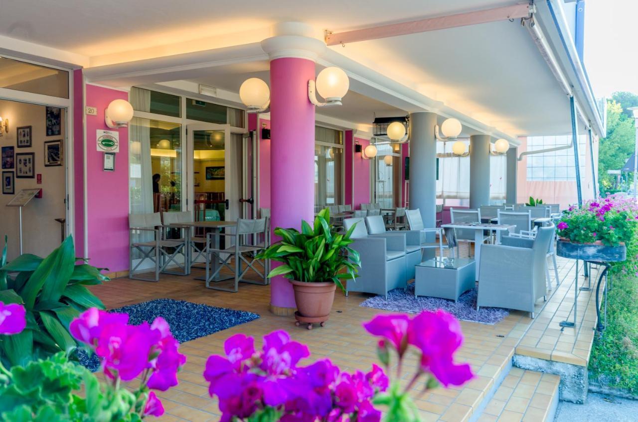 Hotel Di Giovanni Bibione Dış mekan fotoğraf