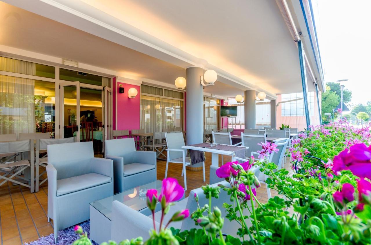 Hotel Di Giovanni Bibione Dış mekan fotoğraf
